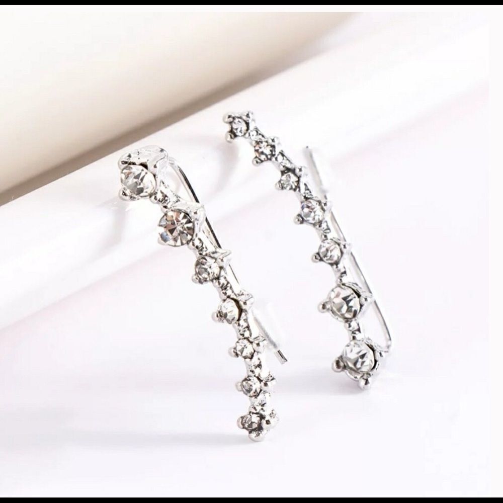 + SilverāRhinestoneāEarrings